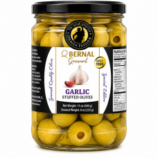 Оливки Bernal Gourmet фаршировані пастою з часника 436 г